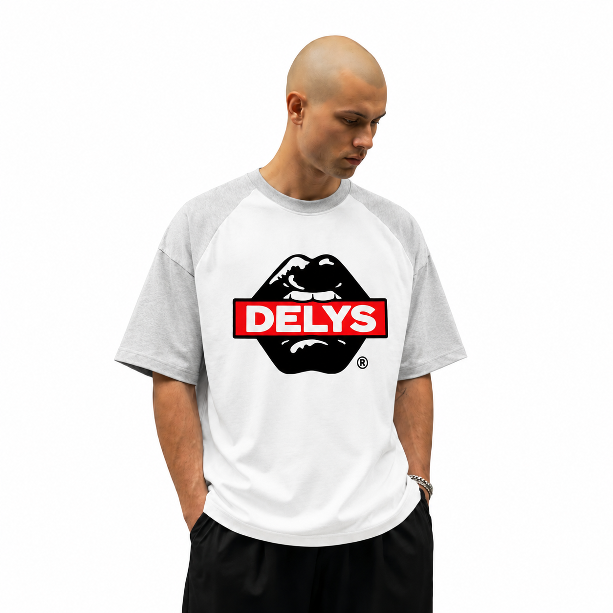 Raglan Iconic Tee
